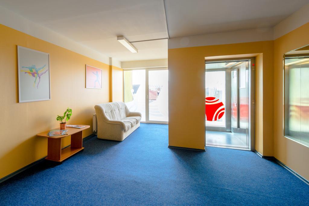 Sporthotel Liepaja Bagian luar foto