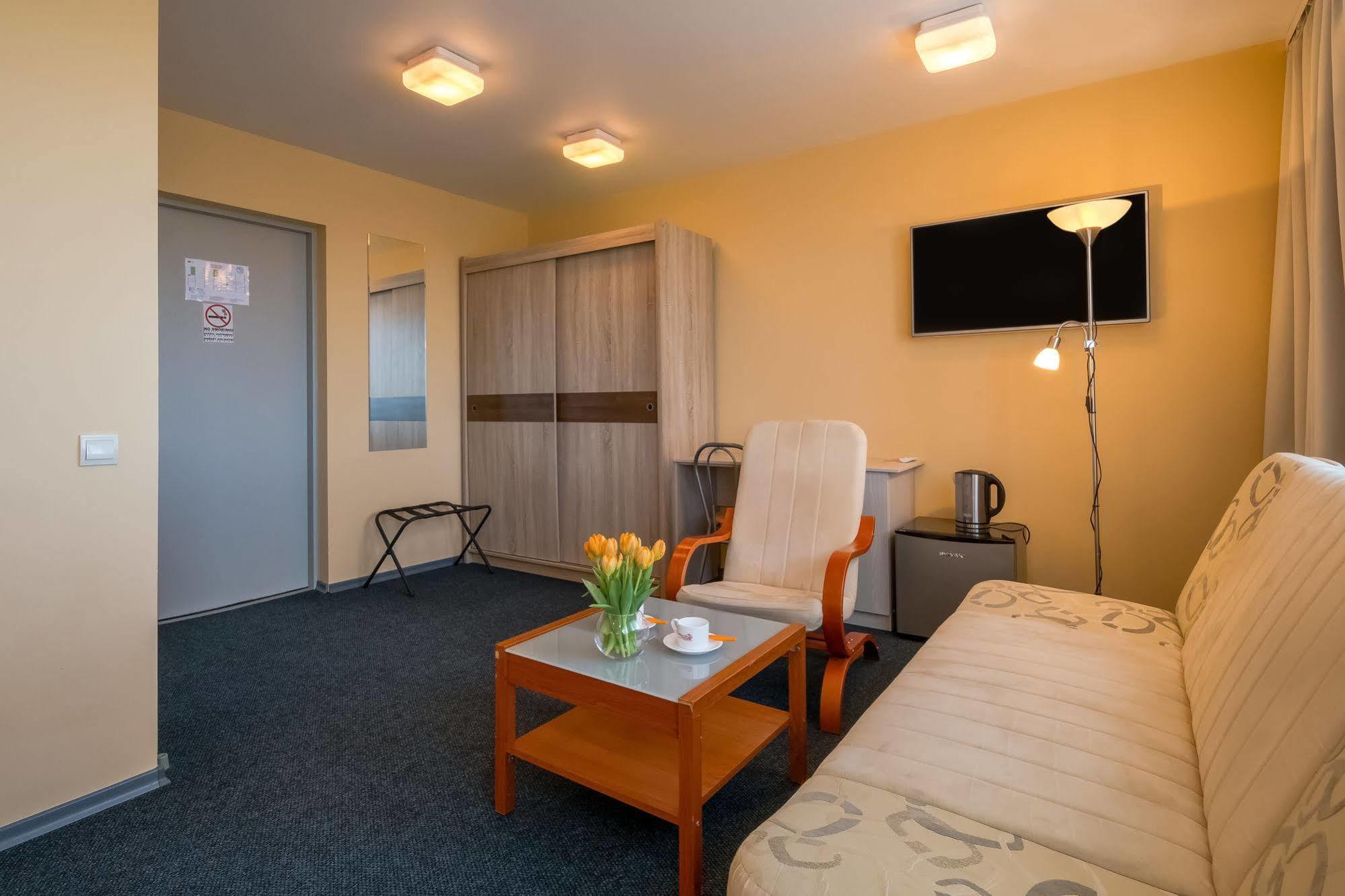 Sporthotel Liepaja Bagian luar foto