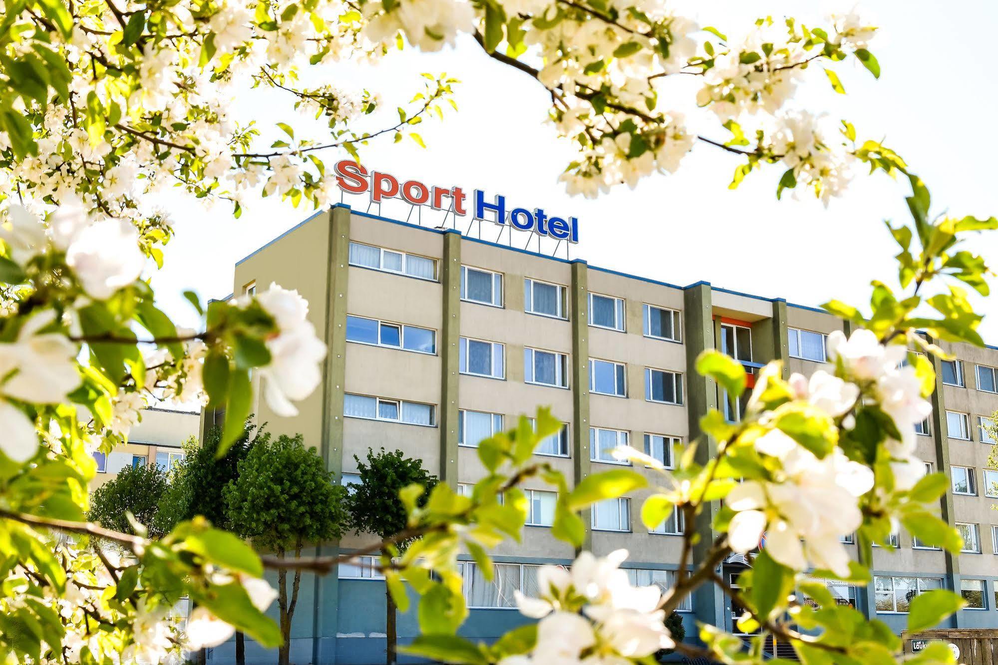 Sporthotel Liepaja Bagian luar foto